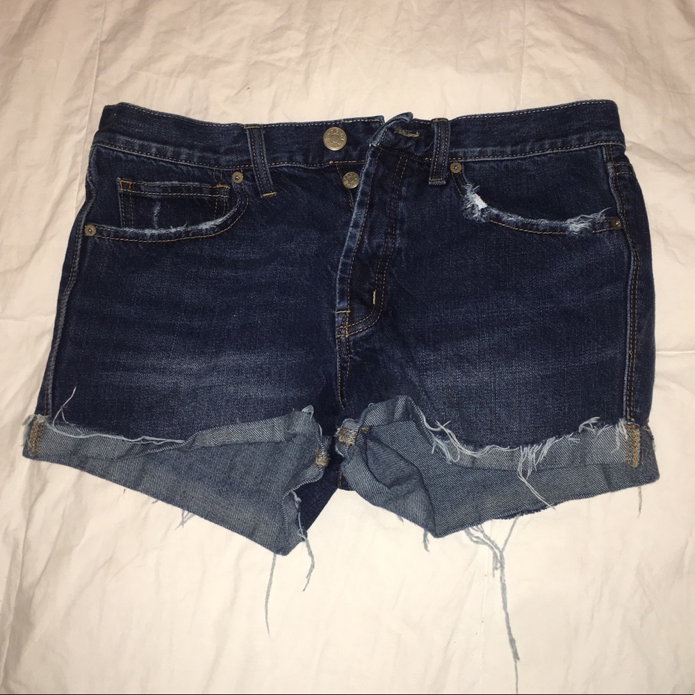 BDG Urban Outfitters denim cutoff shorts size 27
